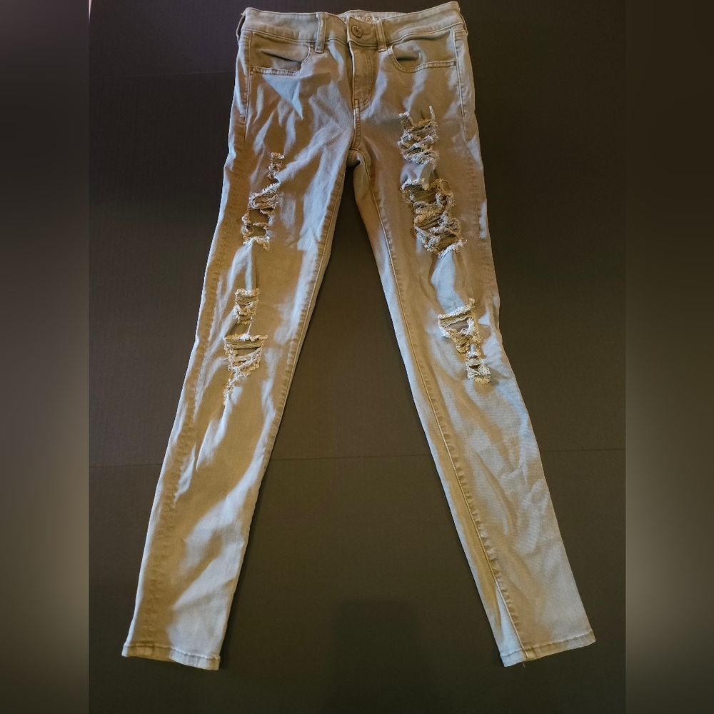 American Eagle Outfitters Ripped Skinny Jeans